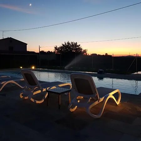 Apartment Bright In A With Swimming Pool *